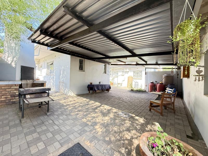 4 Bedroom Property for Sale in Myrtledene Western Cape